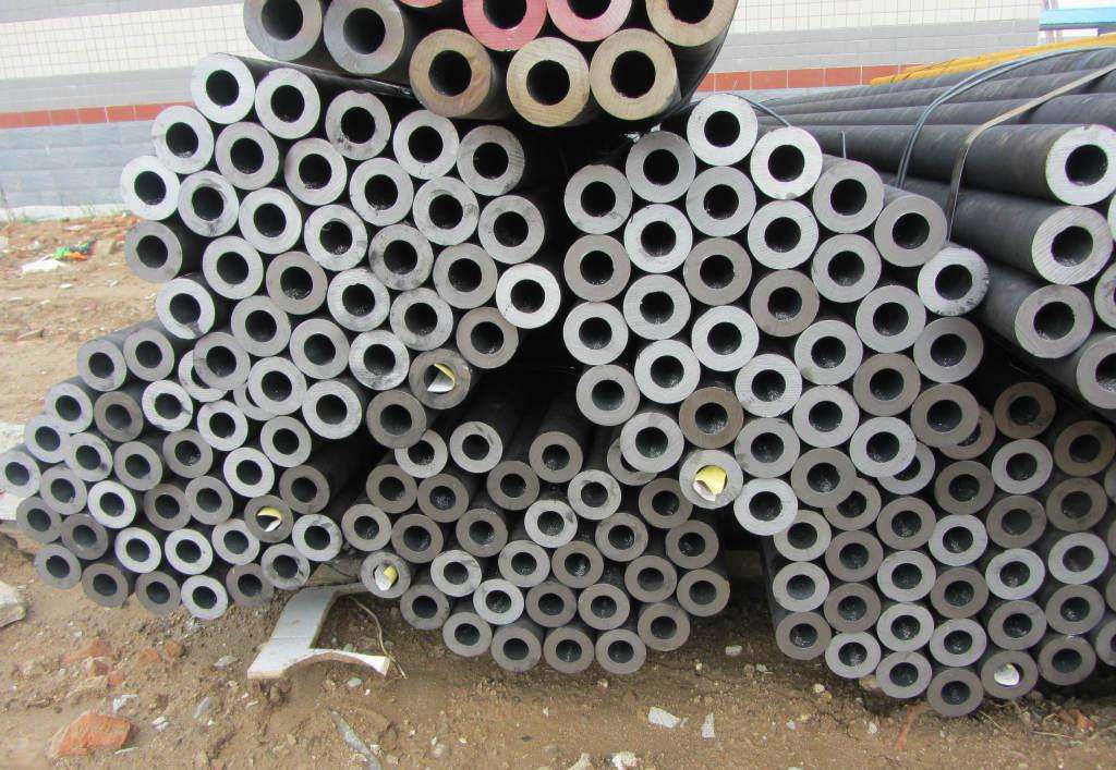 20#無(wú)縫鋼管